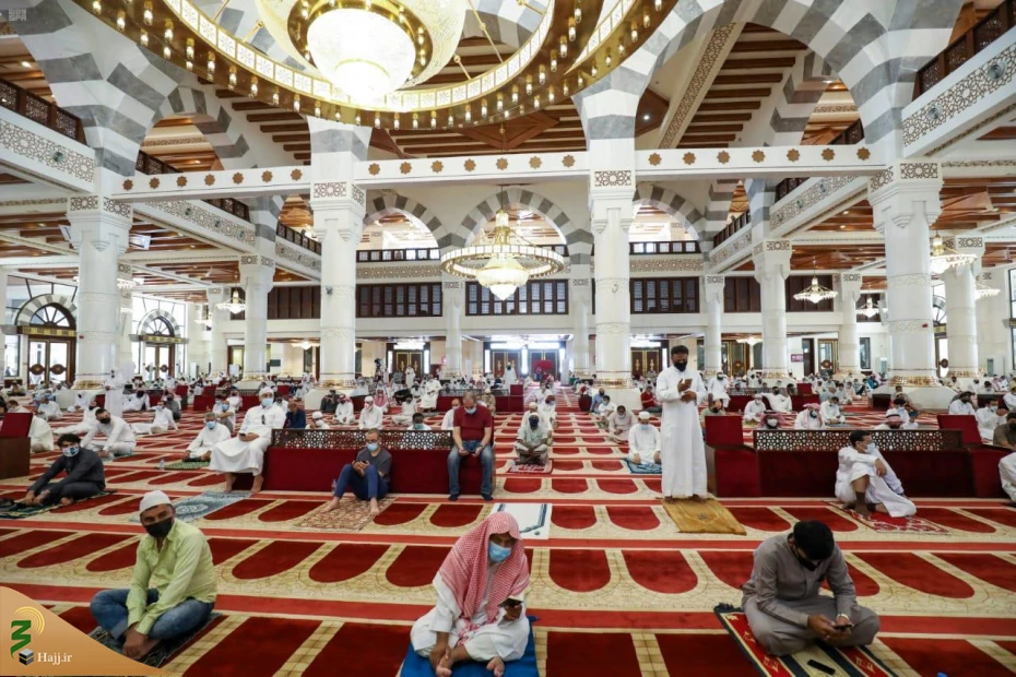 تصاویری از حضور این روزهای نمازگران در مساجدعربستان 11