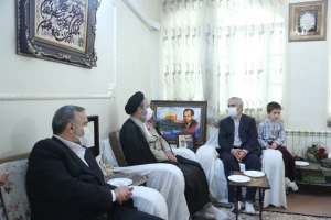 Hajj and Pilgrimage officials meeting with the family of Martyr Hamid Reza Asadollahi
