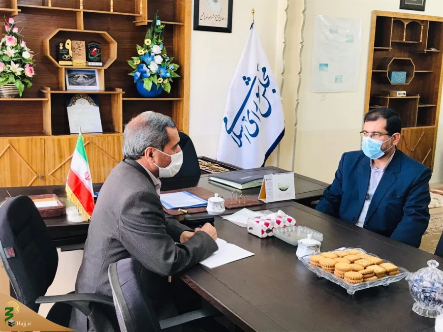 «استکبارجهانی از برگزاری حجی باشکوه تاکنون سیلی محکمی خورده است.»
 2