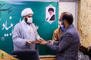مراسم تکریم و معارفه مدیرعامل بنیاد دعبل خزاعی برگزار شد

 5