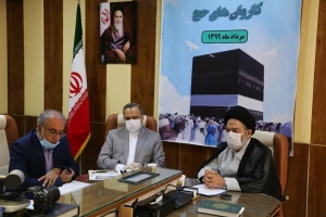 سرپرست حجاج ایرانی:

در سفر حج، مدیران کاروان ها خادم میهمانان خدا هستند