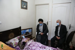 دیدار مسئولان حوزه حج و زیارت و رئیس بنیاد شهید با خانواده شهید منا 3