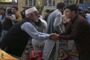 برگزاری نماز عید قربان در گوشه و کنار جهان + عکس 4