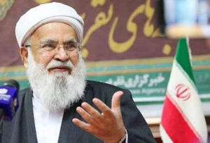 مولوی اسحاق مدنی: امروز فلسطین مظلوم، فدای مسائل مادی و منافع شخصی شده است