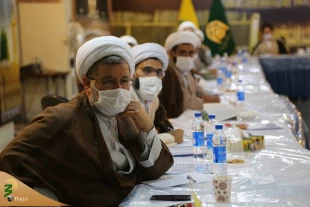 نشست مسئولان دفاتر نمایندگی‌های بعثه رهبری در استانها و مناطق برگزار شد
 5