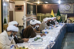 نشست مسئولان دفاتر نمایندگی‌های بعثه رهبری در استانها و مناطق آغاز شد
 3