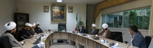 تاکید بر همکاری پژوهشی میان پژوهشکده حج و تولیت حرم کریمه اهل‌بیت(س)
 7