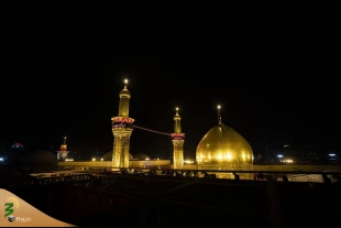 تعویض پرچم گنبد مطهر امام حسین(ع) و حضرت عباس(ع) همزمان با آغاز ماه محرم 4