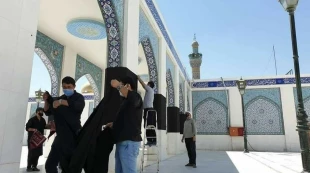 رنگ عزای حسینی در حرم حضرت زینب(س) همزمان با آغاز ماه محرم + تصاویر 6