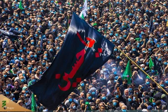 مراسم عزاداری ظهر عاشورا در کربلای معلی - 2 12