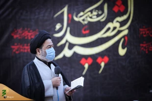 برگزاری مراسم زیارت پرفیض عاشورا در محل سازمان حج و زیارت
 8
