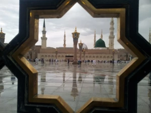 احادیث منتخب درباره کارگشایی