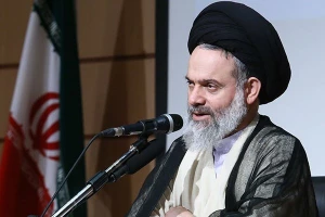آیت‌الله حسینی بوشهری:

اهانت به قرآن قابل گذشت نیست / جهان اسلام موضع قاطع بگیرد