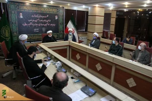 انقلاب و نظام اسلامی در عرصه های مختلف فرهنگی و سیاسی و دفاعی و… هرچه دارد از اباعبدالله و قیام اوست 5