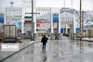 بازدید الکاظمی از گذرگاه مرزی عراق با ایران