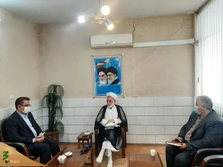 امام جمعه اراک: نهضت خمینی احیاگر اسلام و ارزش‌های انسانی است