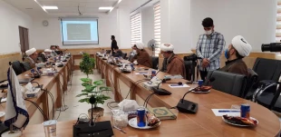 نشست علمی «امام سجاد علیه السلام و بقیع» برگزار شد
 5