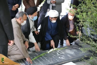 ادای احترام مسئولان حوزه حج و زیارت به شهدای مظلوم منا و دفاع مقدس 5
