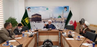 دو قطبی سازی از آسیب‌های جدی اربعین است
 5