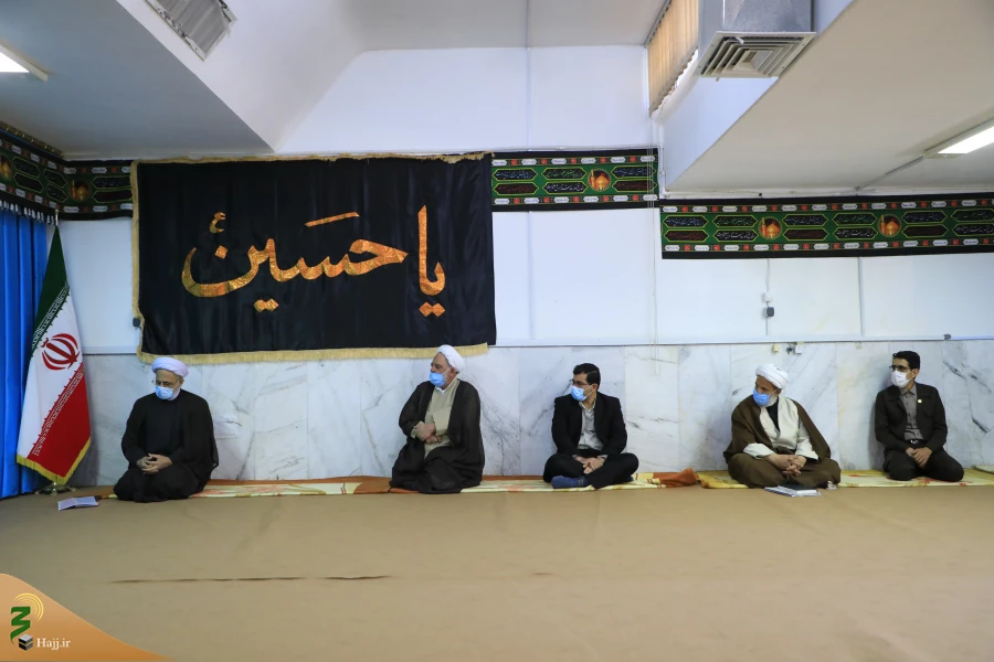 گزارش تصویری حجت الاسلام والمسلمین احمدی با آیت ا... عبادی نماینده ولی فقیه خراسان جنوبی و امام جمعه بیرجند دیدار کرد. 4