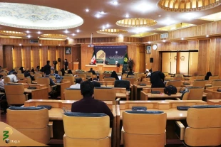 قائم مقام تولیت آستان قدس رضوی: 


هیچ اقدامی در حرم مطهر رضوی بدون هماهنگی ستاد کرونا انجام نمی‌شود  2