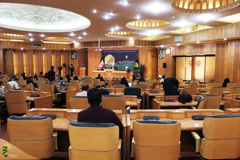 قائم مقام تولیت آستان قدس رضوی: 


هیچ اقدامی در حرم مطهر رضوی بدون هماهنگی ستاد کرونا انجام نمی‌شود  2