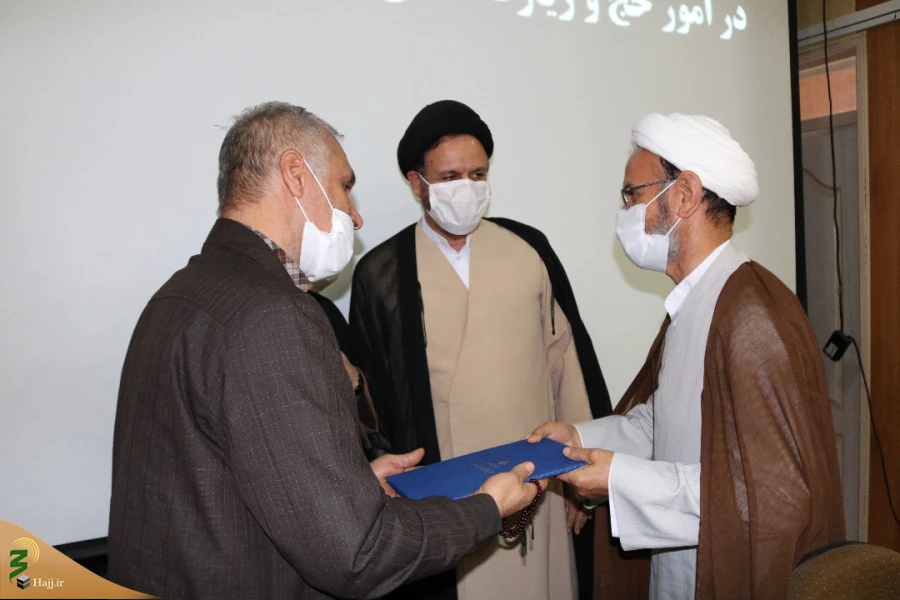 آیین تودیع و معارفه مسؤول دفتر نمایندگی بعثه مقام معظم رهبری در استان سیستان و بلوچستان برگزار شد 2