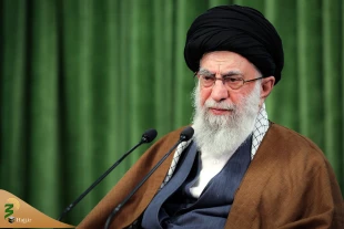 رهبرانقلاب: هر کس رییس جمهور آمریکا شود بر سیاست ما تاثیر ندارد 3