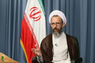 آیت‌الله رجبی:
خدمات علامه طباطبایی به روایات در میان مفسران بی‌نظیر است 