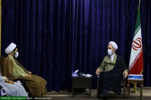 دانشگاه‌های کشور می‌توانند از ظرفیت حوزه‌های علمیه بهره‌مند شوند