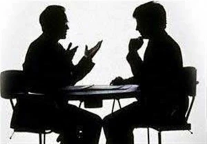 ارائه مشاوره رایگان اساتید دانشگاه به زائران حضرت عبدالعظیم
