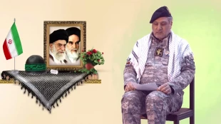 نفوذی‌ها با برچسب‌ زدن به بسیجیان به دنبال حساسیت‌زدائی از جامعه هستند
 2