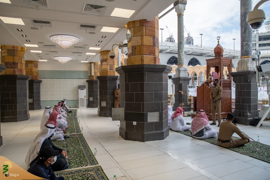 نماز جمعه در مسجدالحرام برگزار شد 3
