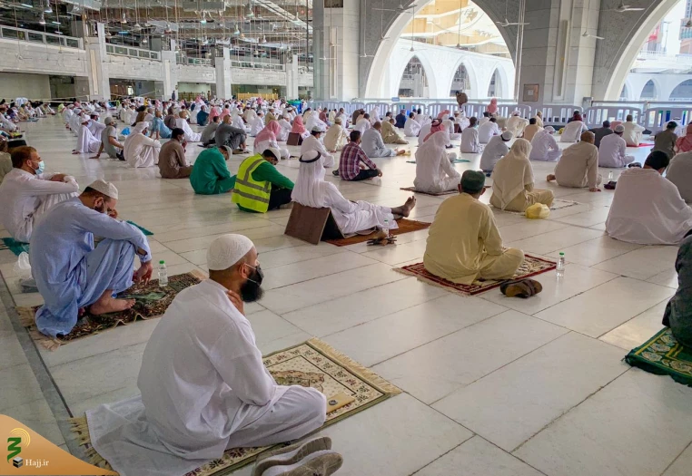 نماز جمعه در مسجدالحرام برگزار شد 4