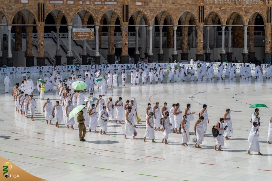 نماز جمعه در مسجدالحرام برگزار شد 10