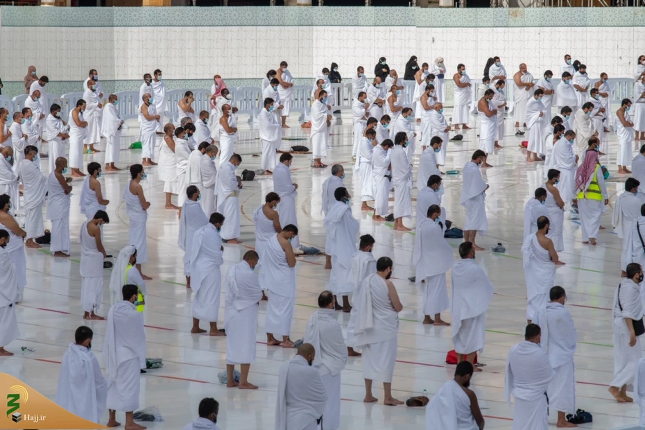 نماز جمعه در مسجدالحرام برگزار شد 14