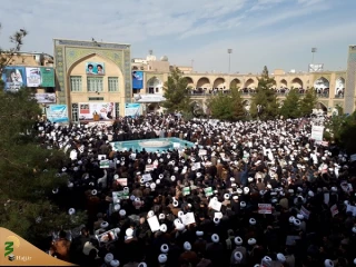 نقش حوزه علمیه تهران در شکل گیری انقلاب بررسی می شود