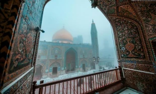 فضای مه آلود بارگاه منور علوی 6