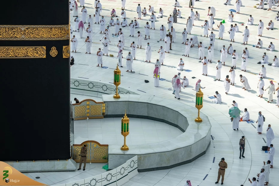 تصاویری از برگزاری نماز در مسجدالحرام و مسجدالنبی 3