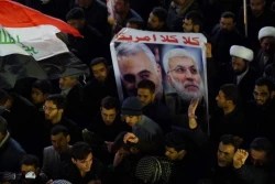 راهپیمایی سالگرد شهادت سردار سلیمانی و المهندس در کربلا 2