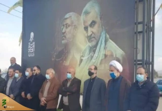 رونمایی از تمثال شهیدان سلیمانی و المهندس در جنوب لبنان 