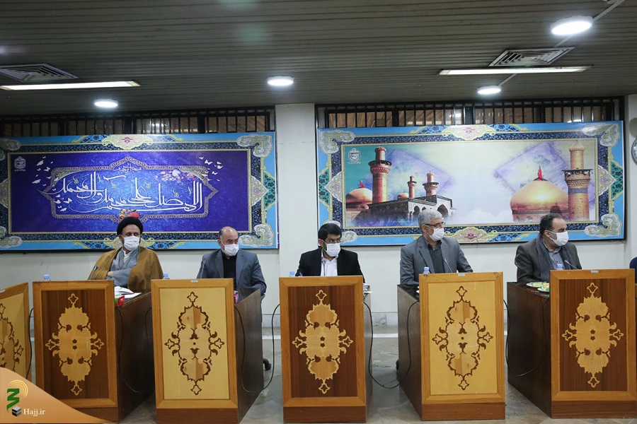 نماینده ولی فقیه در امور حج وزیارت تاکید کرد:

لزوم تسهیل زیارت زائران عتبات عالیات 3