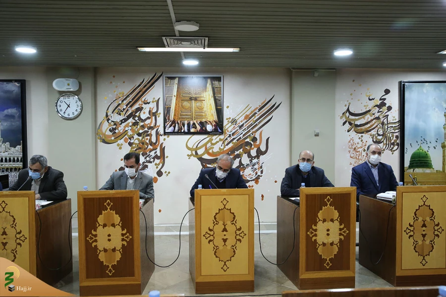 نماینده ولی فقیه در امور حج وزیارت تاکید کرد:

لزوم تسهیل زیارت زائران عتبات عالیات 7