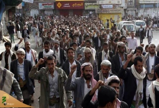 تظاهرات هزاران شهروند یمنی مقابل سفارت آمریکا در صنعاء