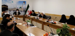 کمیته دائمی خواهران در بعثه مقام معظم رهبری راه‌اندازی می‌شود
 2