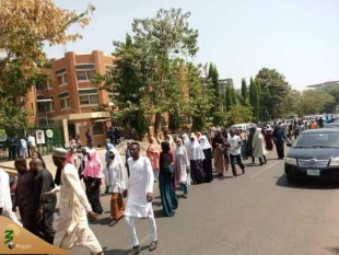 حمله نیروهای نظامی به تظاهرکنندگان در پایتخت نیجریه 5
