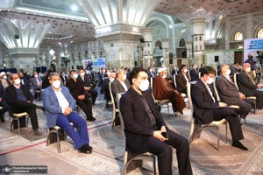 وزیر ارشاد:

نگاه فقهی امام خمینی(ره) بسیاری از مشکلات در حوزه هنر را حل کرد 5