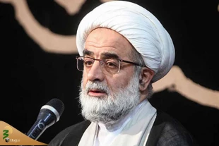 نمایشگاه و کتابخانه تخصصی گفتمان علمی انقلاب در مدرسه مروی افتتاح شد
 5