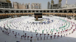 عربستان تزریق واکسن کرونا را شرط پذیرش زائران حج اعلام کرد