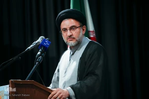 حجت‌الاسلام خاموشی :

بهترین معروف به داد مسلمین رسیدن است